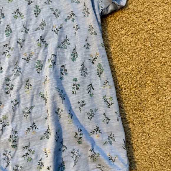 Floral Print Blue T-Shirt - Picture 2 of 6